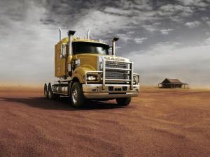 Mack Titan 2008 года (AU)